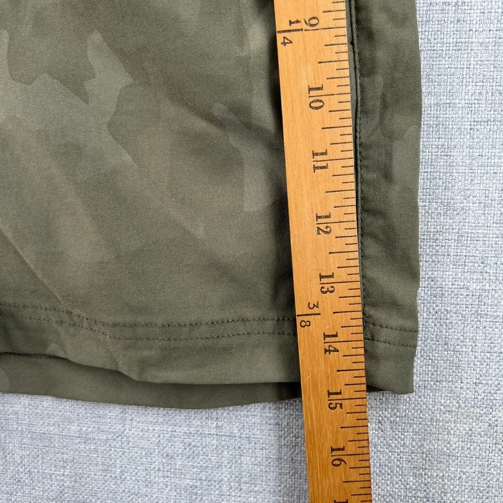 prAna Halle Shorts II Women 2 Sage Green Camo Hiking Outdoor Stretch Gorpcore